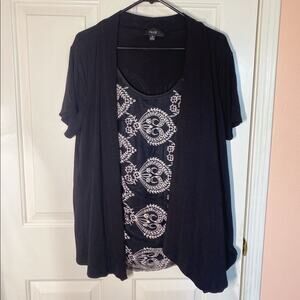 Naïf Black and White 2-in-1 Layered Top Crew Neck Short Sleeve Pattern Lace | 2X